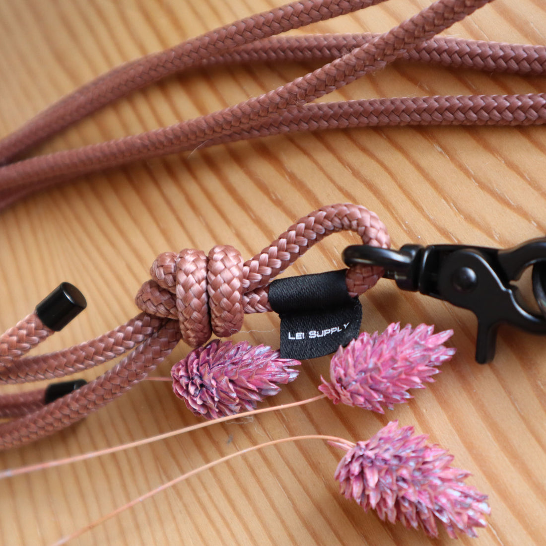 Dusty Rose KeyChain - handmade Schlüsselband in dunkel rosa